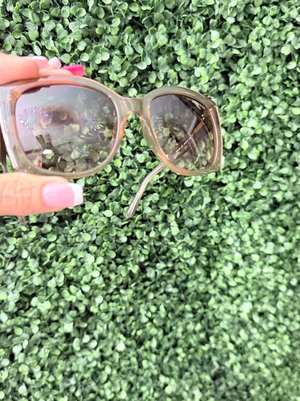 Guess Brown Gradient Cat-Eye Women's Sunglasses